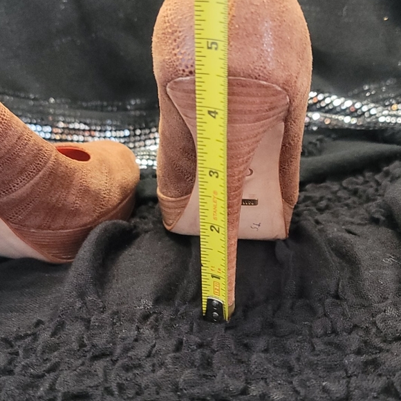 Cole Haan Heels - Picture 6 of 9